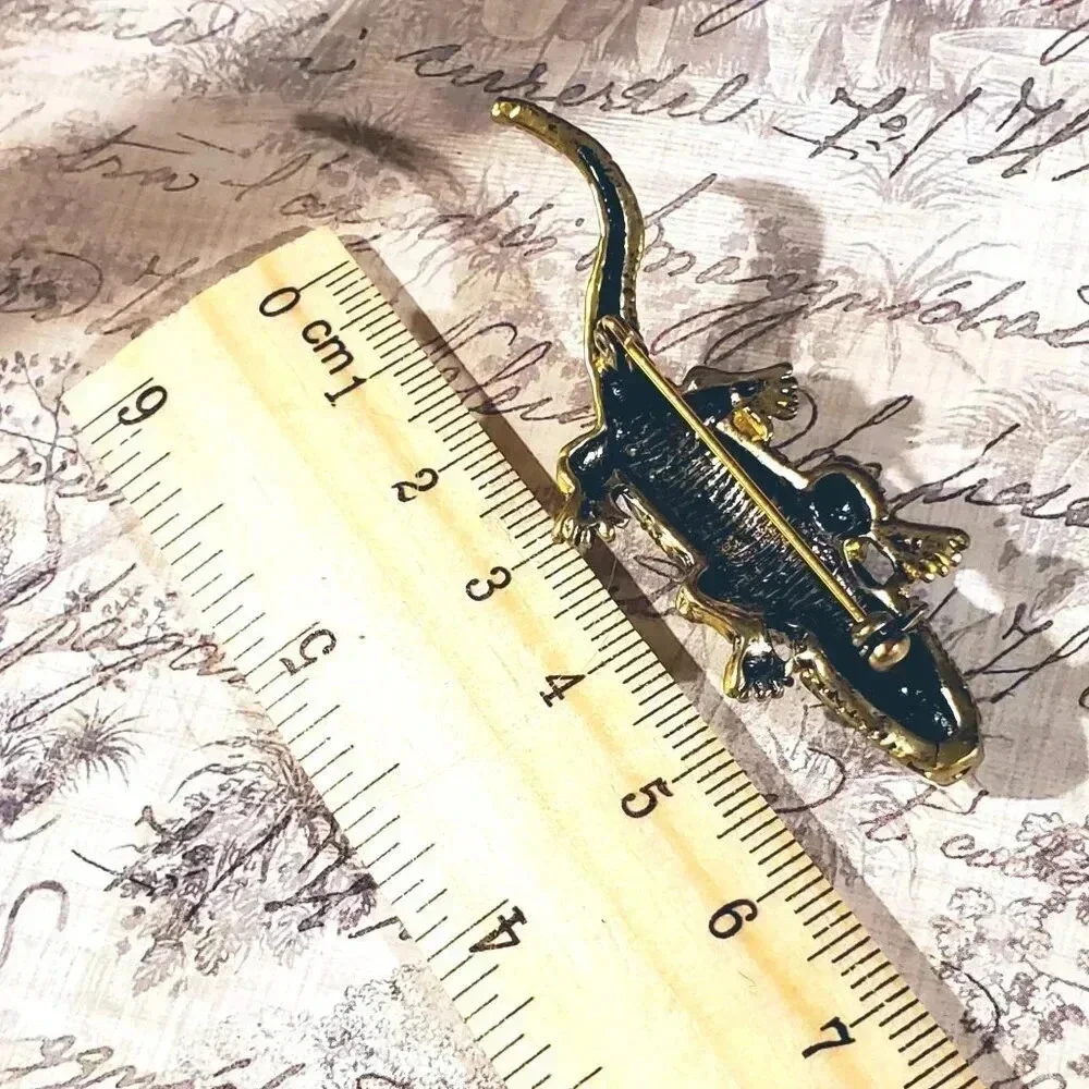 New Vintage 90s Y2K Multicolor Gold Crystal Gecko Lizard Brooch